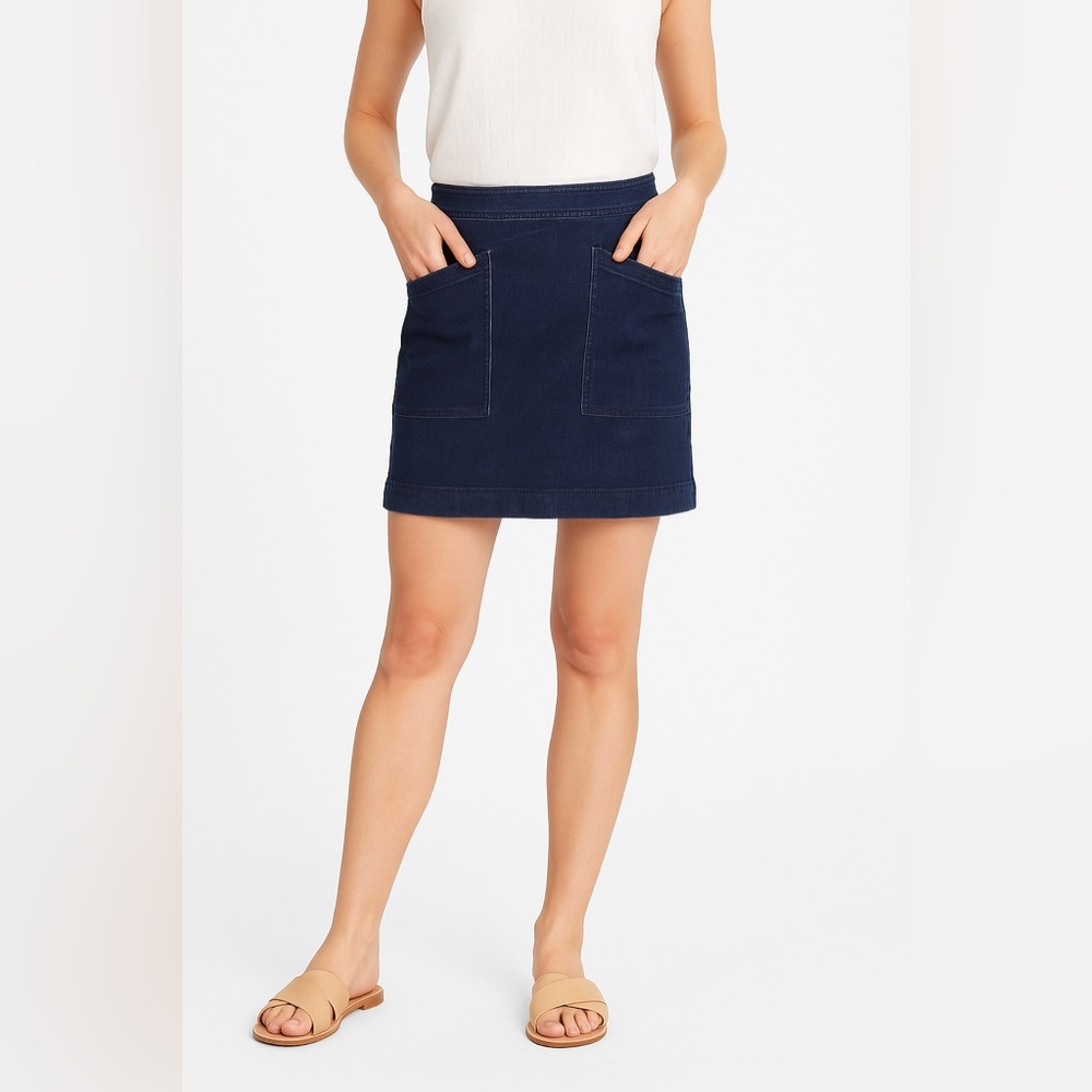 LOFT Dark Wash Denim Skirt | Stretch Pencil with Pockets | Size 8